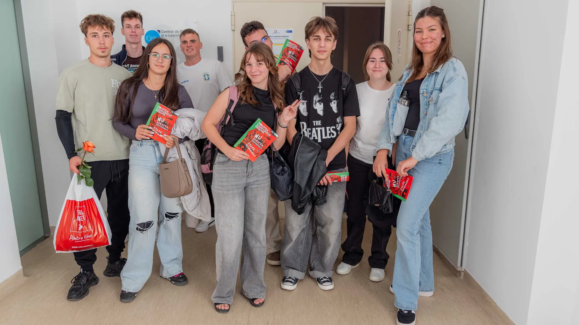 DeL la Noaptea Campusului Deschis: Sute de participanți au explorat inovația digitală în 3 locații UPT